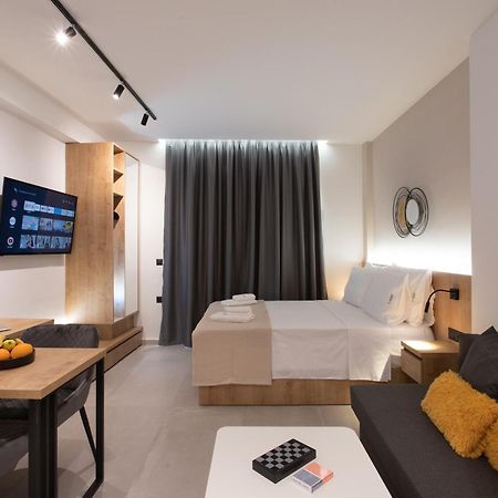 Sunflower Smartliving Suites Heraklion  Екстер'єр фото