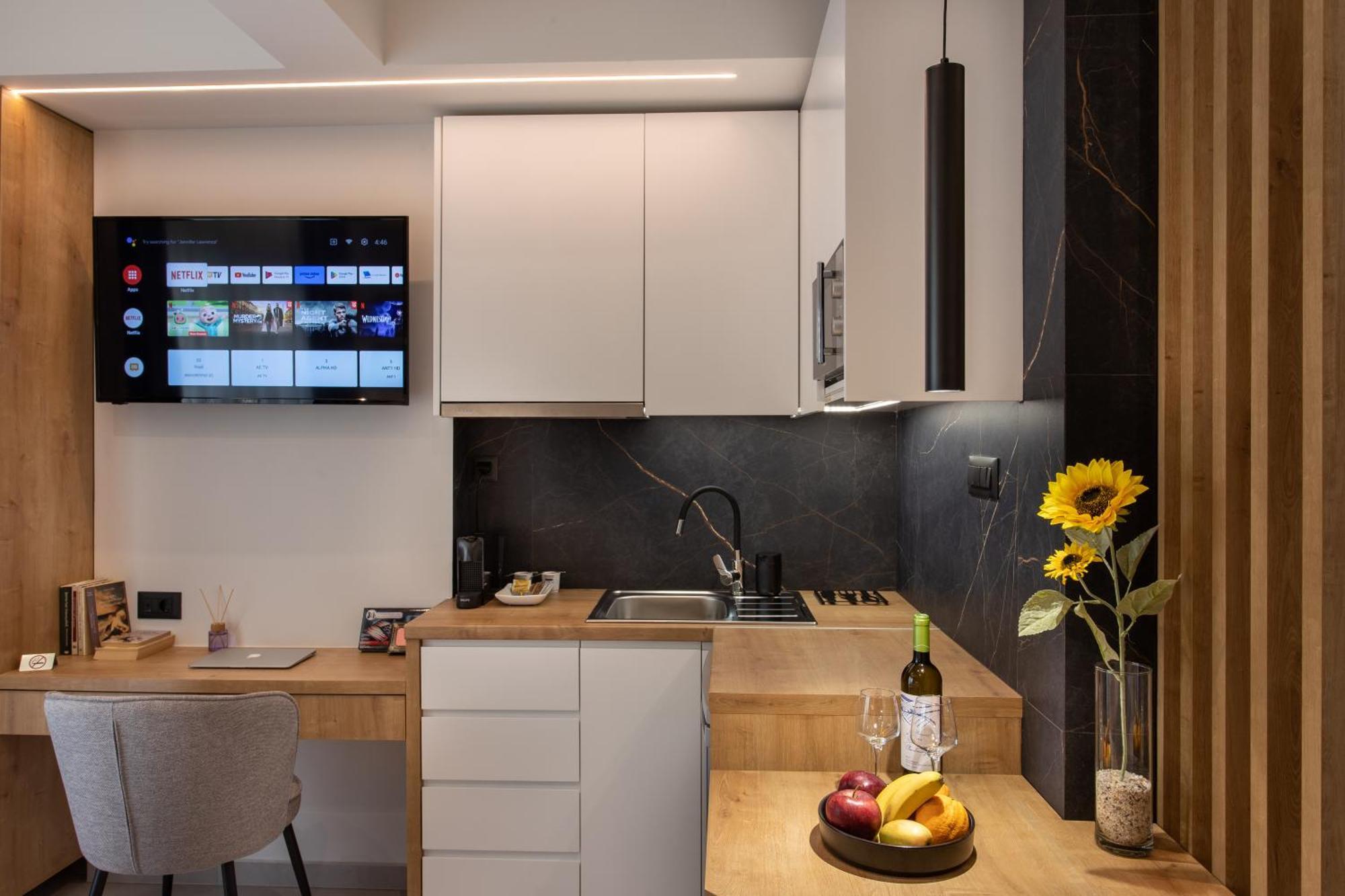 Sunflower Smartliving Suites Heraklion  Екстер'єр фото