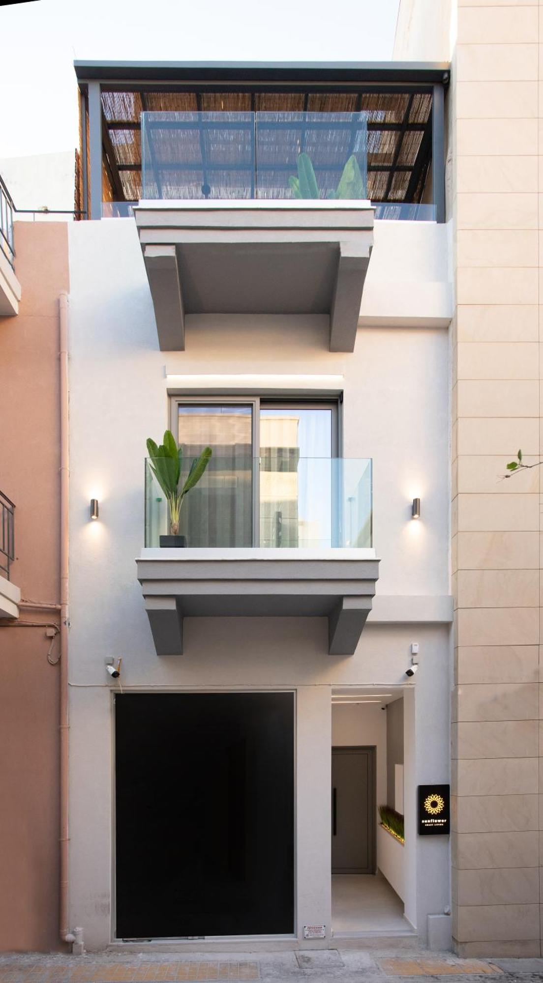 Sunflower Smartliving Suites Heraklion  Екстер'єр фото