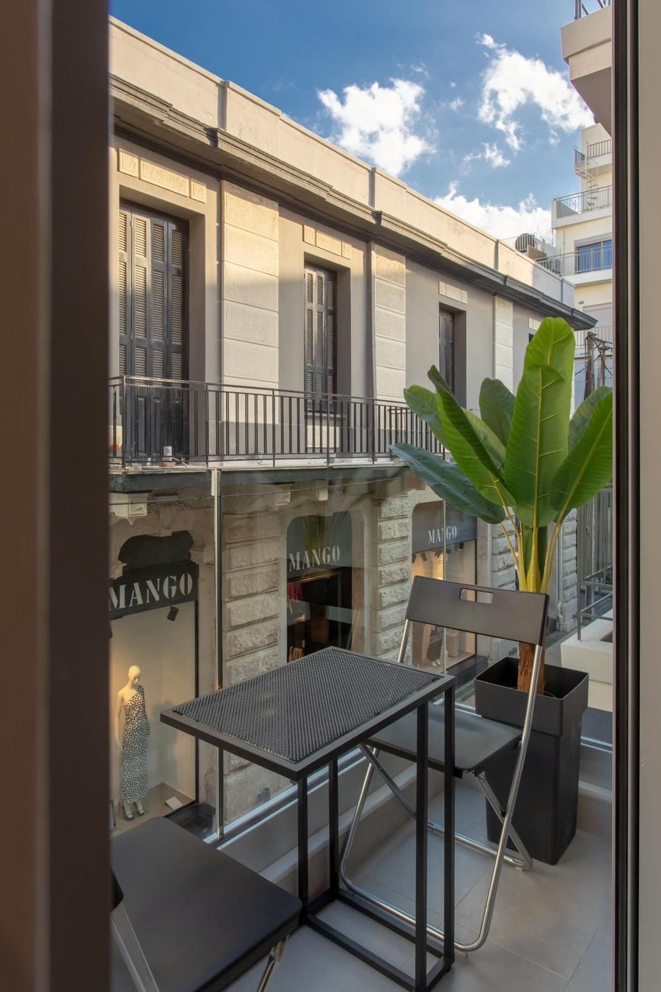 Sunflower Smartliving Suites Heraklion  Екстер'єр фото